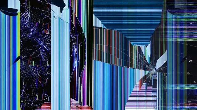 Fake Broken Screen Small 2